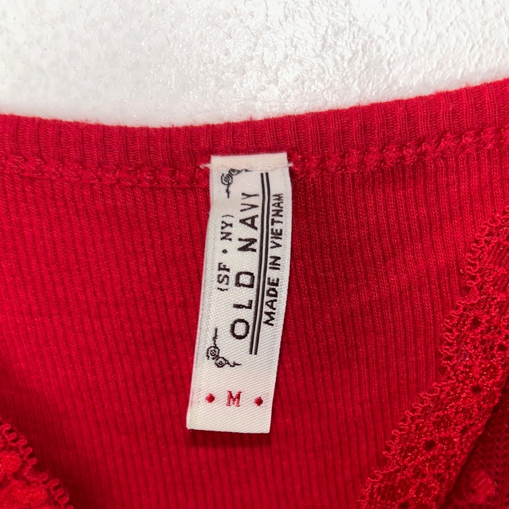 Y2K Babydoll Red Lace Trim Tank Top size M Old Navy - Picture 3 of 7
